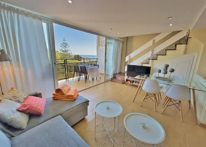 Apartman Skol 412. Renovated Two Bedrooms Duplex With Sea View. Marbella