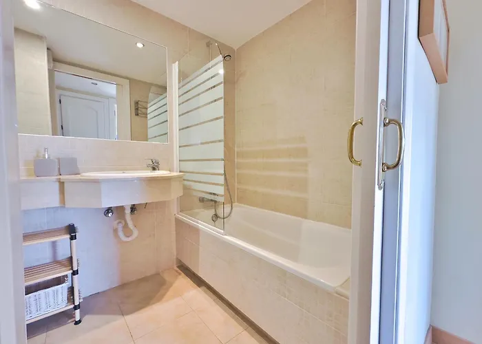 Skol 412. Renovated Two Bedrooms Duplex With Sea View. Apartman *