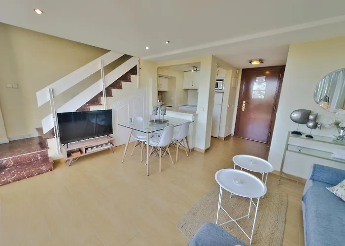 Apartman Skol 412. Renovated Two Bedrooms Duplex With Sea View.