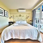 Skol 412. Renovated Two Bedrooms Duplex With Sea View.