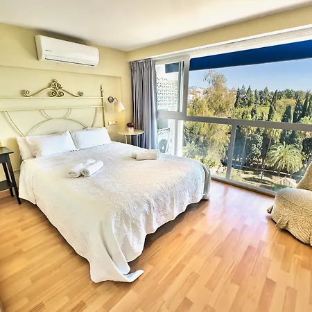 Skol 412. Renovated Two Bedrooms Duplex With Sea View. Appartement Marbellac