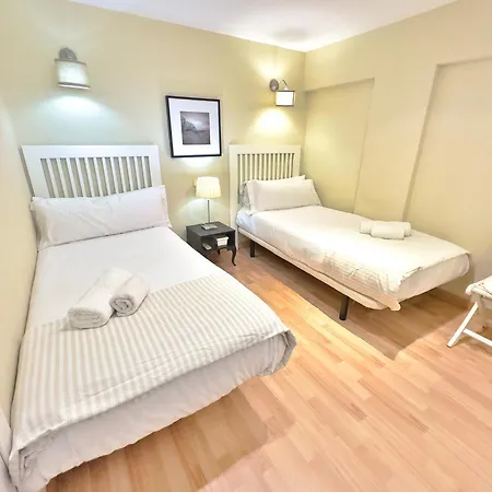 Skol 412. Renovated Two Bedrooms Duplex With Sea View. Lägenhet