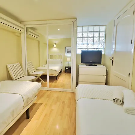 Skol 412. Renovated Two Bedrooms Duplex With Sea View. Apartment *