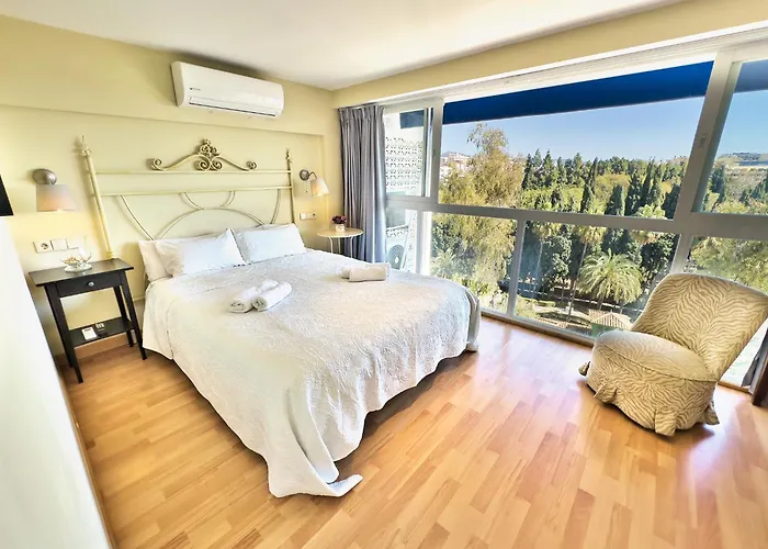 Skol 412. Renovated Two Bedrooms Duplex With Sea View. Apartament Marbella
