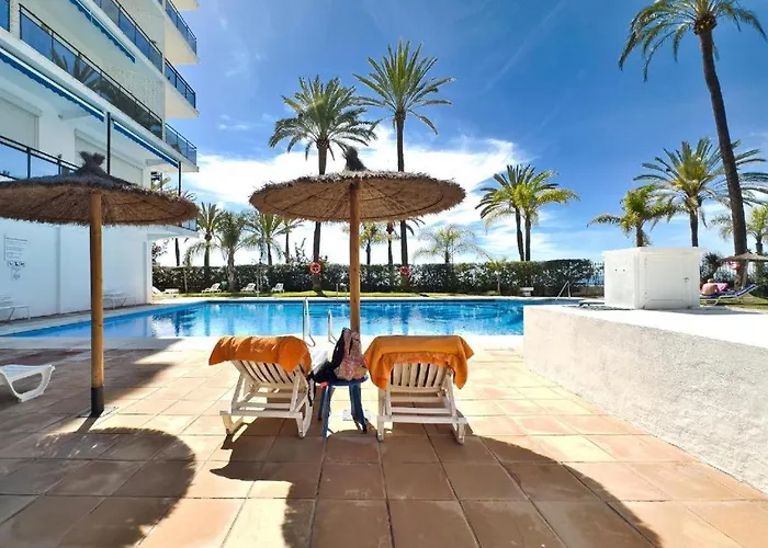 Daire Skol 412. Renovated Two Bedrooms Duplex With Sea View. Marbella