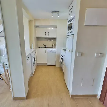 Apartamento Skol 412. Renovated Two Bedrooms Duplex With Sea View. *