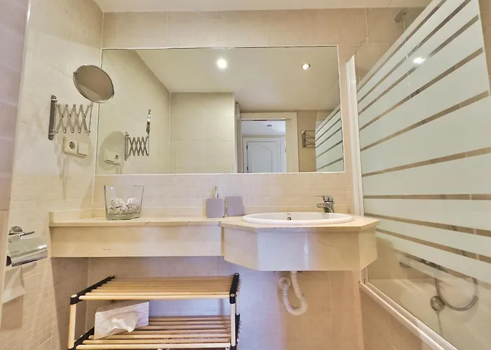 아파트 Skol 412. Renovated Two Bedrooms Duplex With Sea View. 마르베야
